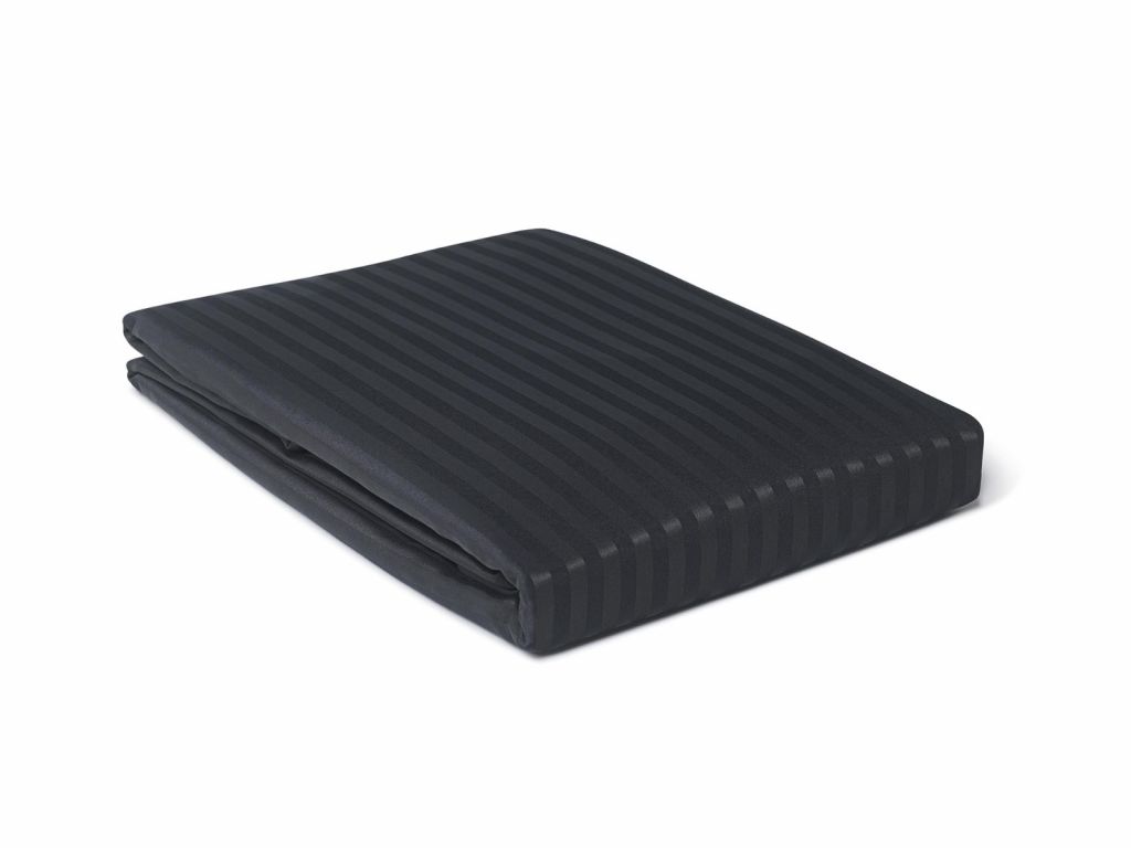 HOUSSE DE COUETTE RAYÉE SATINÉE NOIRE